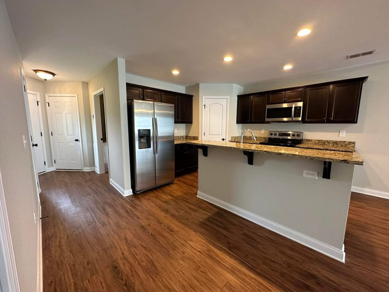 143 VINELAND